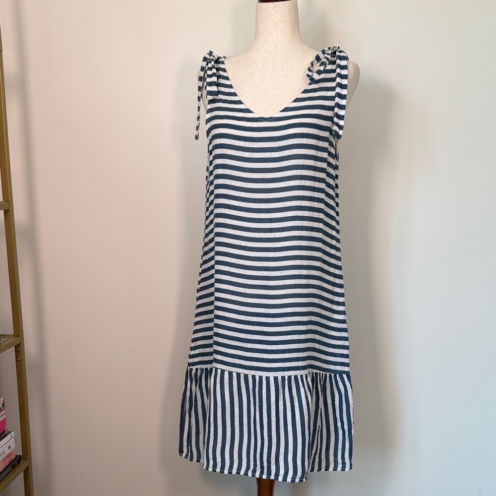 Francesca Bettini Striped Navy and White Sleeveless Linen Shift Dress